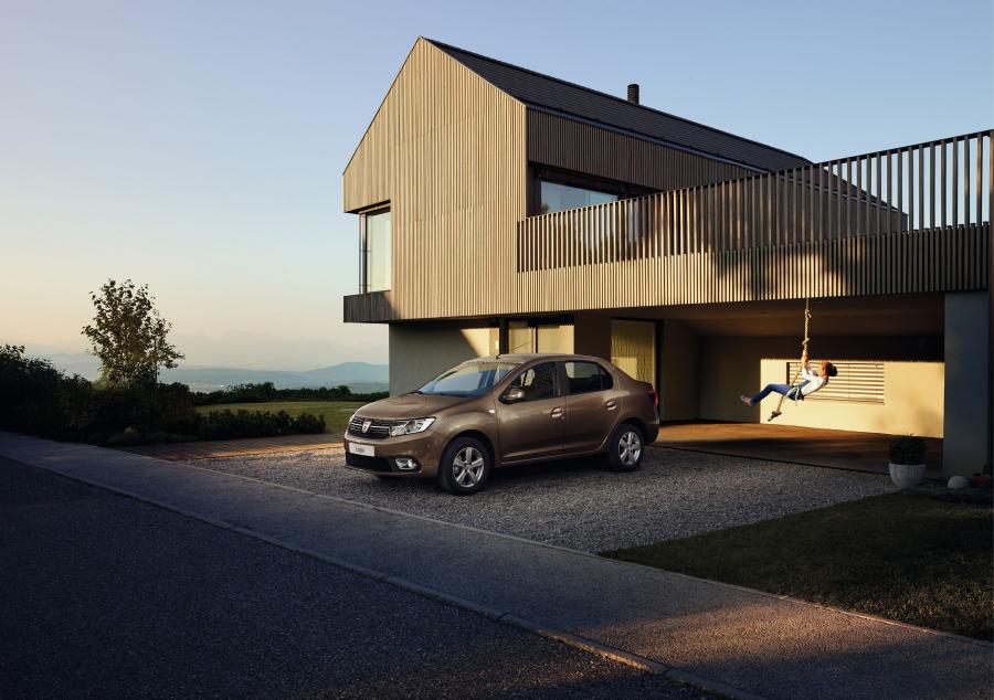  Dacia Logan 2016 года  (фото 19 из 19)